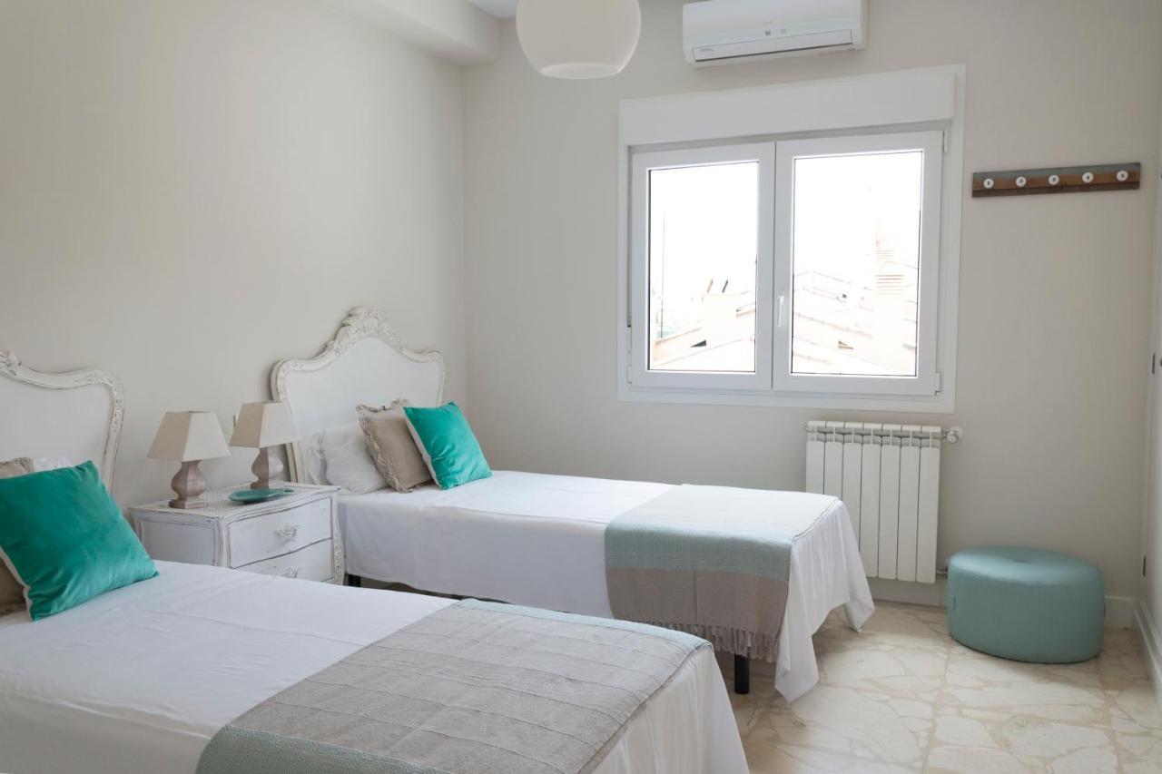 Malagueta Penthouse Premium Daire Málaga Dış mekan fotoğraf